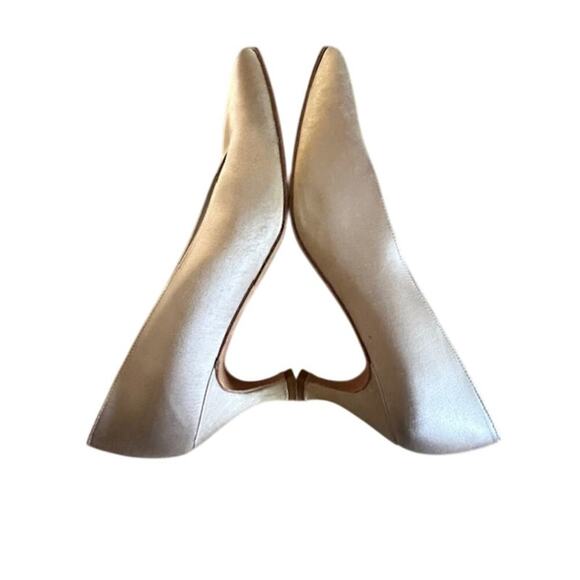 Stuart Weitzman Mid Corniche Satin Pumps 8.5 B – Ivory/White - Picture 8 of 10